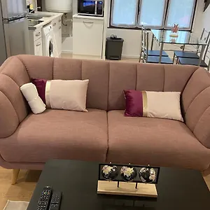 Le Bassam, Proche Aeroport Appartement